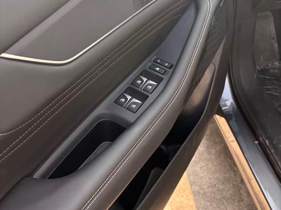 Changan UNI-K 2025 immagine di auto #10