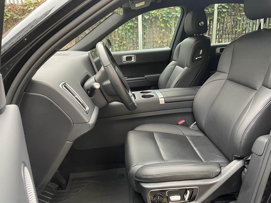 Li L7 2023 car image #10