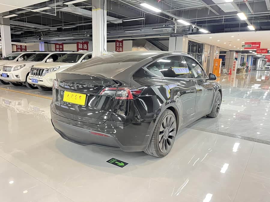 特斯拉 Model Y 2022 汽车图片 #10