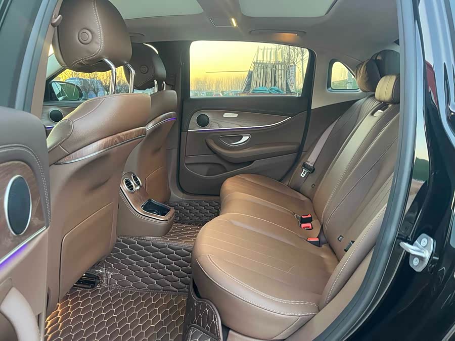 Mercedes-Benz E Class 2022 #10 Mercedes-Benz E Class 2022 car image #10