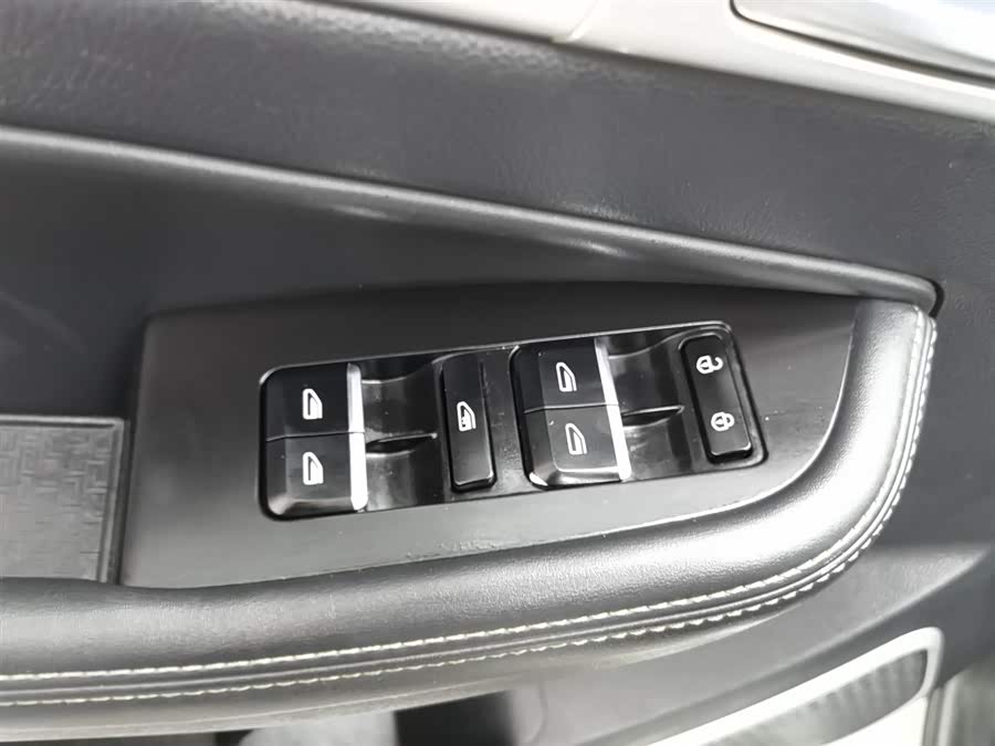 GEELY Vision X6 2018 car image #10