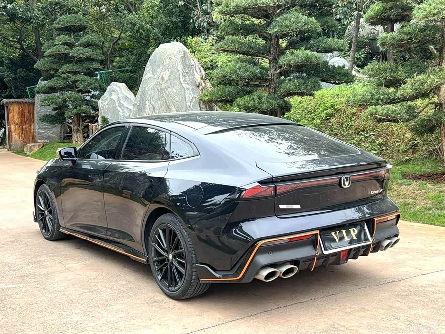 Changan UNI-V 2023 car image #10