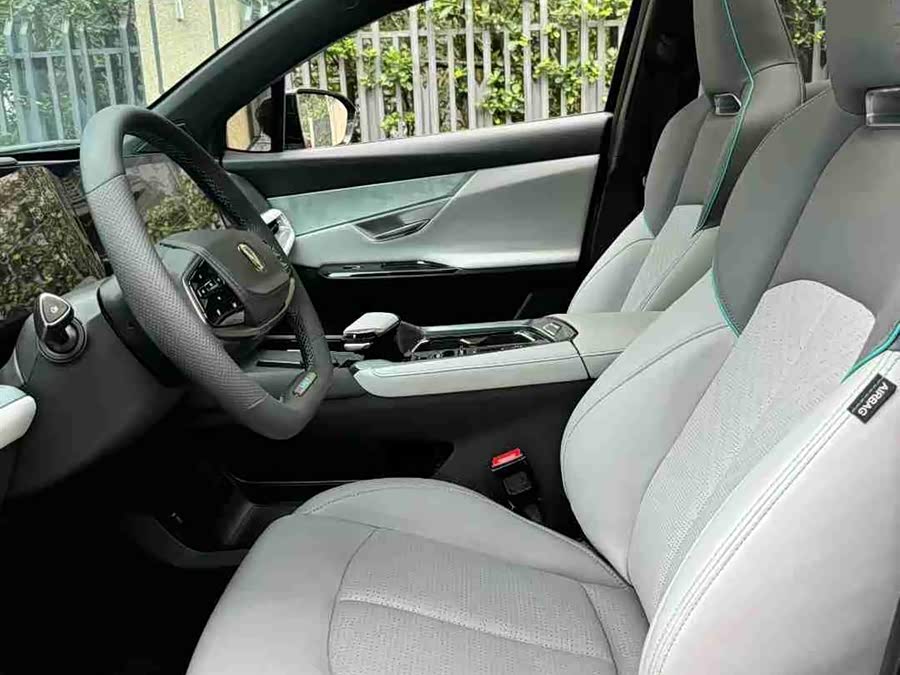 Changan UNI-T 2023 car image #10