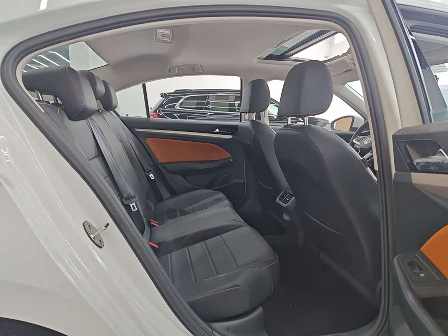 Volkswagen Bora 2024 imagem de carro #10