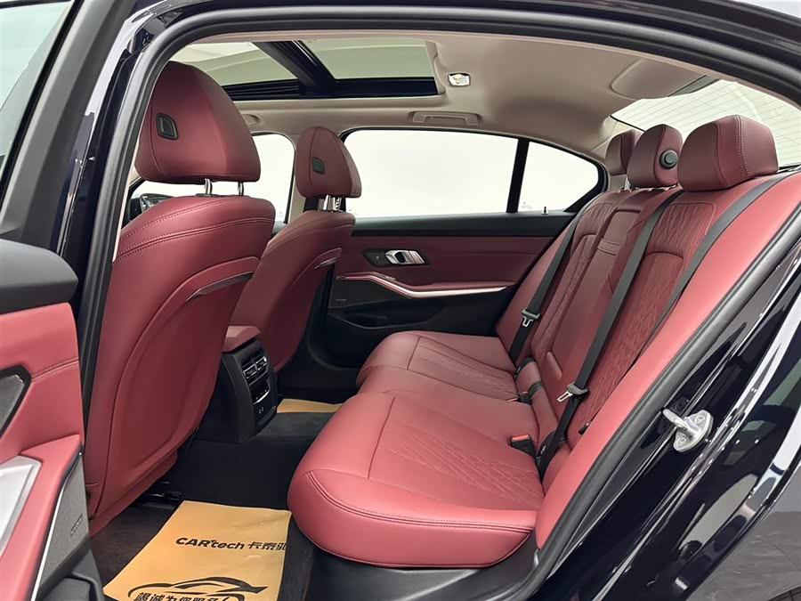 BMW i3 2024 car image #10