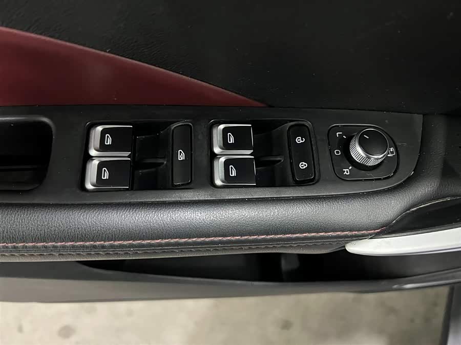 GEELY Coolray 2021 #10 GEELY Coolray 2021 car image #10