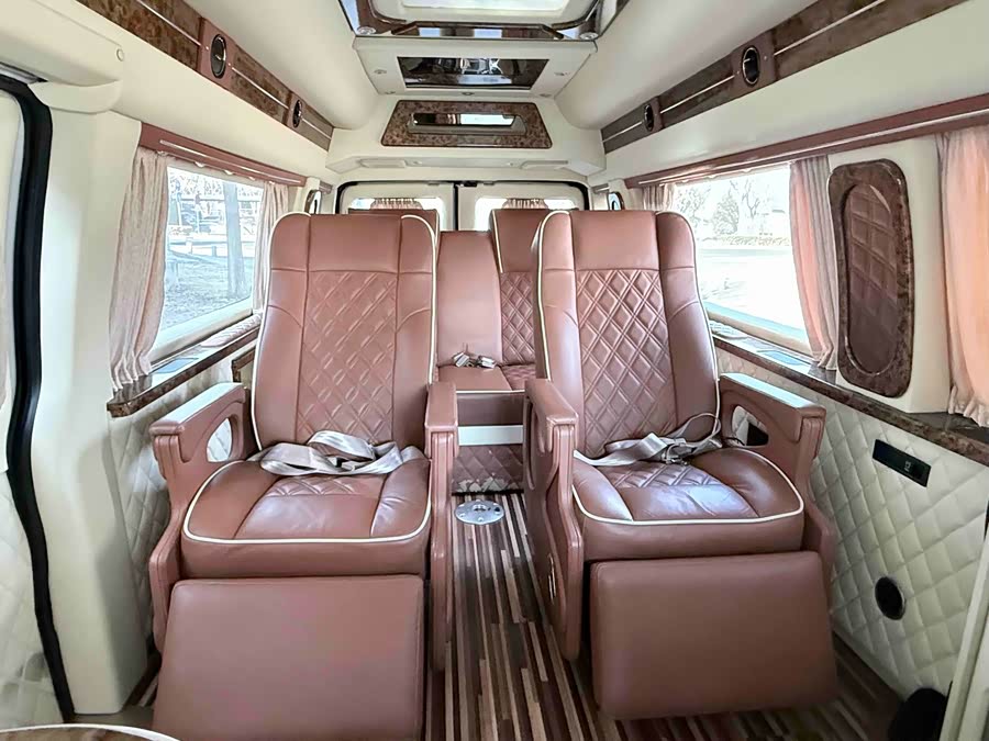 Ford E350 2015 #10 Ford E350 2015 car image #10