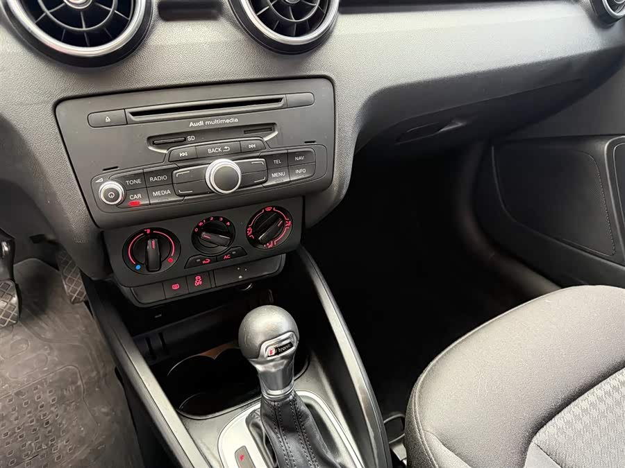 Audi A1 2015 #10 Audi A1 2015 car image #10