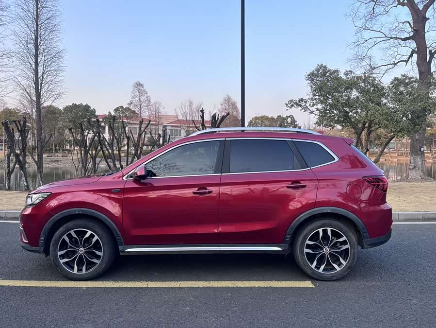 Roewe RX5 2016 изображение автомобиля #10