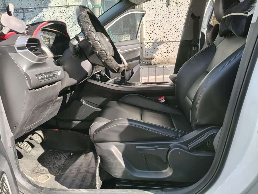 GEELY Coolray 2020 #10 GEELY Coolray 2020 car image #10