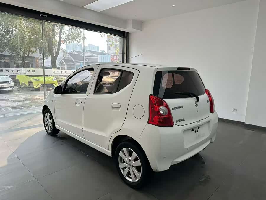 Suzuki 2011 #10 Suzuki 2011 car image #10