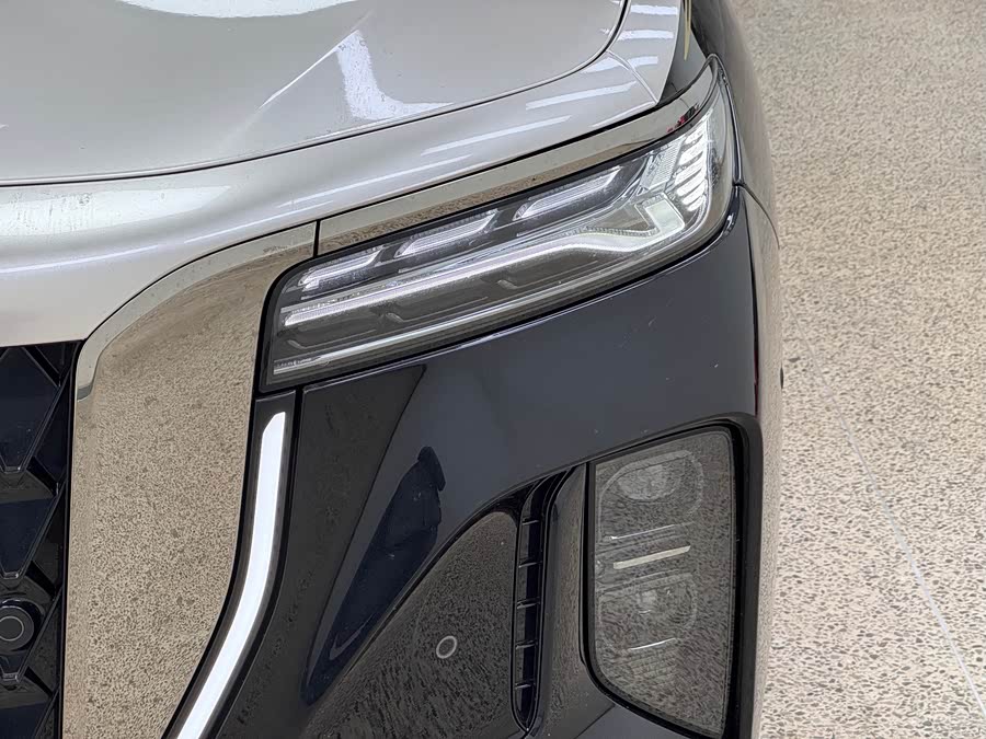 HongQi H9 2024 car image #10