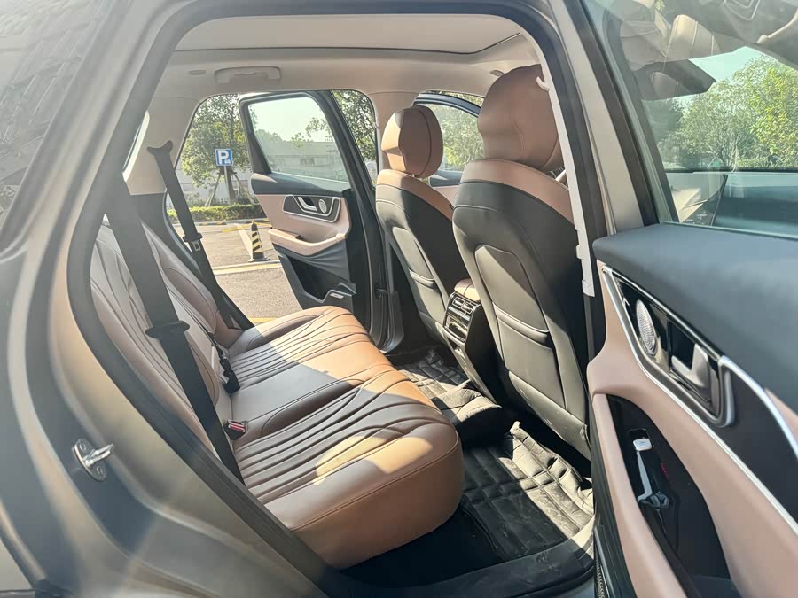 Chery Tiggo8L 2024 immagine di auto #10