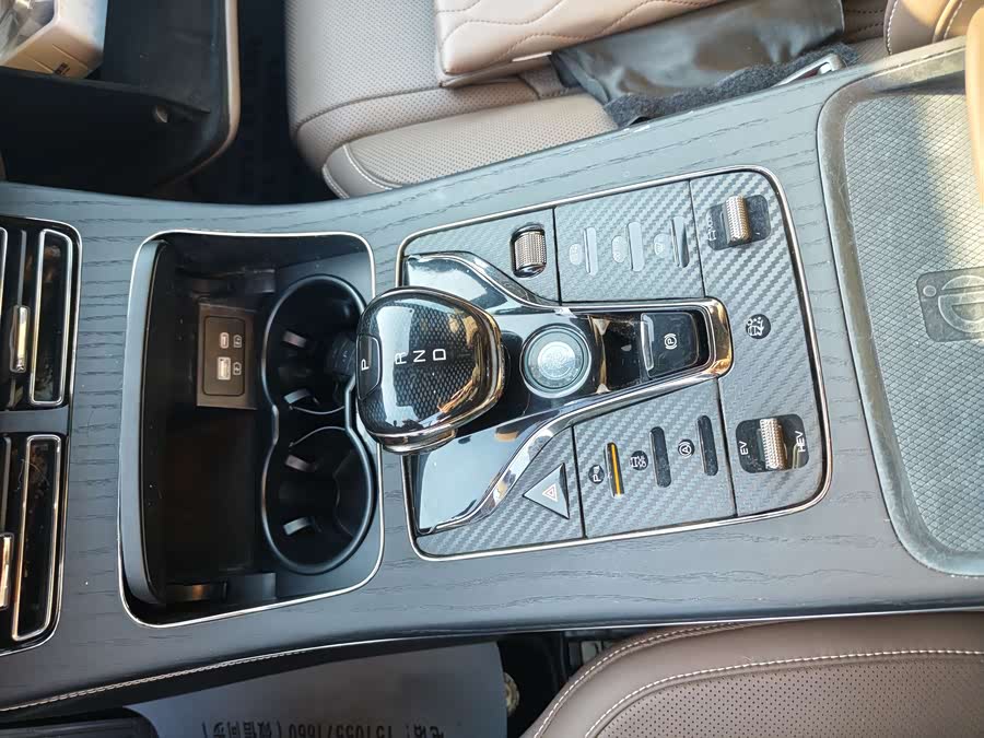 BYD Han 2022 car image #10