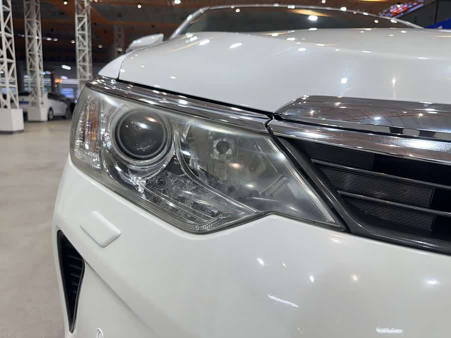 Toyota Camry 2015 #10 Toyota Camry 2015 car image #10