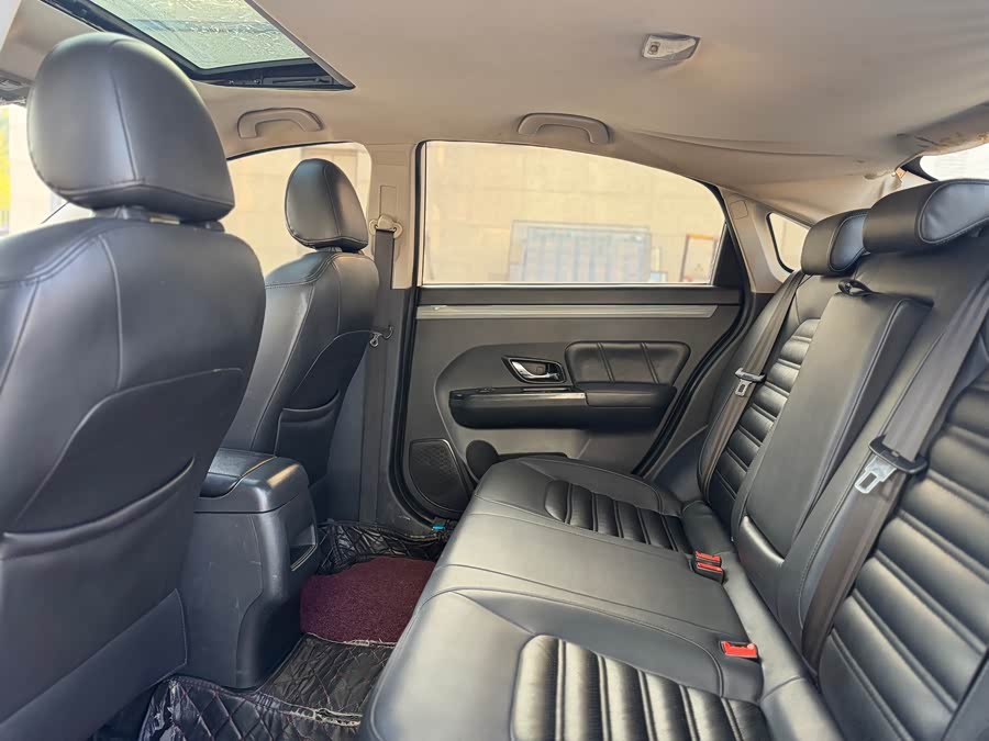 Forthing JOYEAR S50 2018 imagem de carro #10