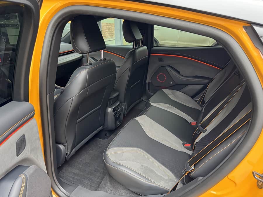 Ford Mustang Mach-E 2024 #10 Ford Mustang Mach-E 2024 صورة سيارة #10