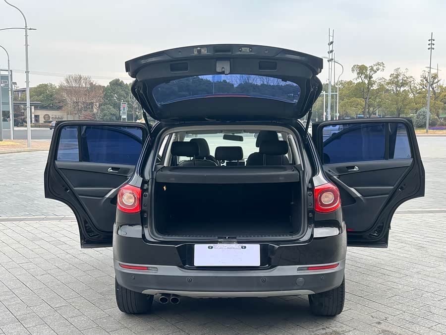 Volkswagen Tiguan 2013 #10 Volkswagen Tiguan 2013 car image #10