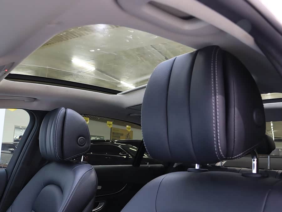 Mercedes-Benz C Class 2019 #10 Mercedes-Benz C Class 2019 car image #10