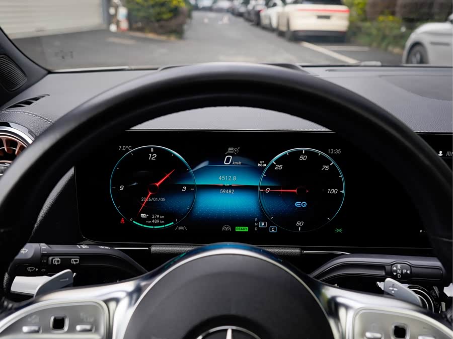 Mercedes-Benz EQA Class 2021 صورة سيارة #10