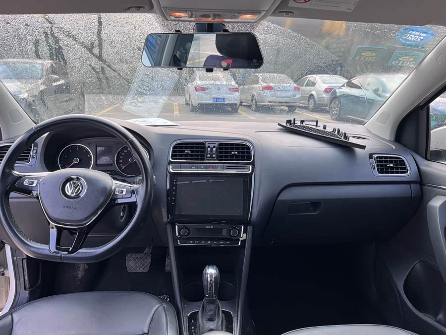 Volkswagen Polo 2017 #10 Volkswagen Polo 2017 car image #10
