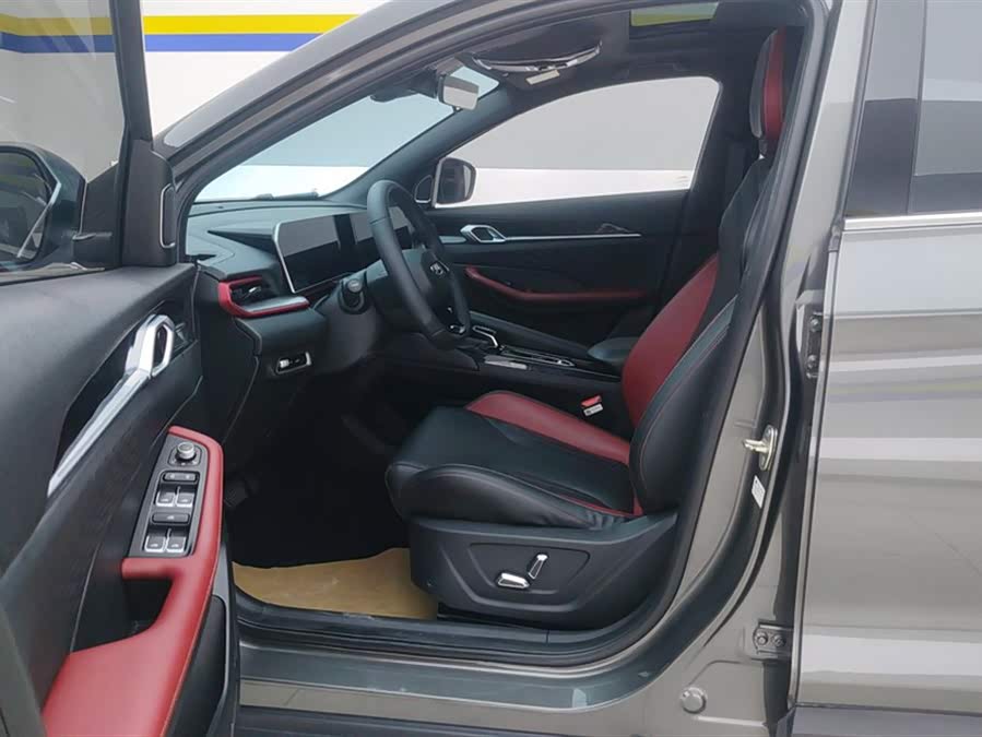 GEELY Coolray 2022 car image #10