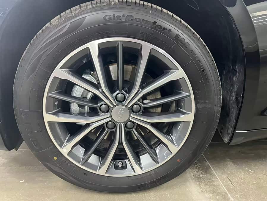 GEELY Preface 2025 car image #10