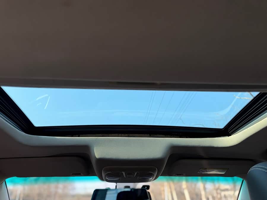 SWM X7 2019 imagen de coche #10