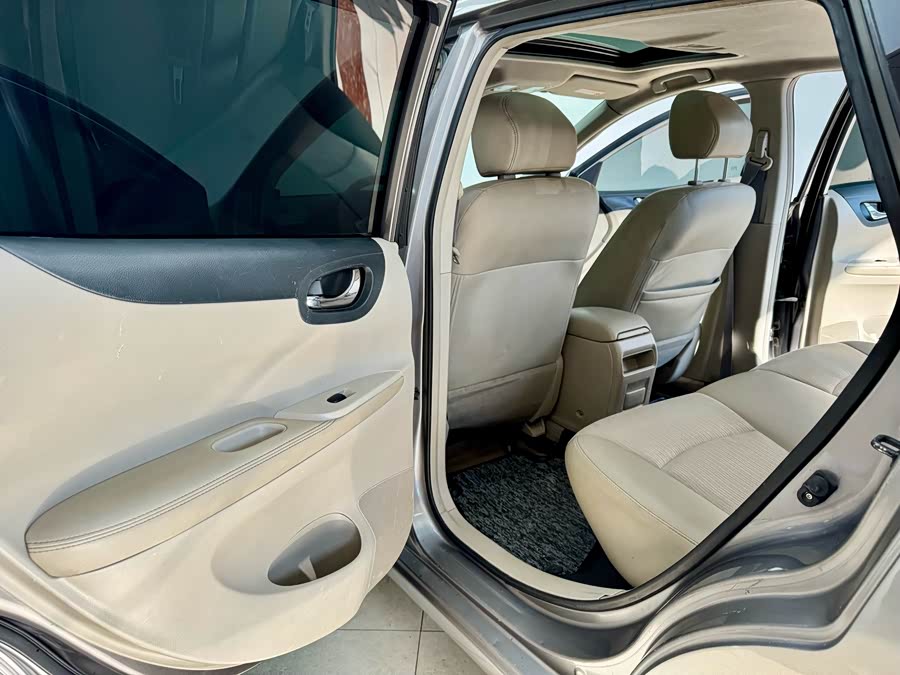 日产 骐达TIIDA 2012 汽车图片 #10