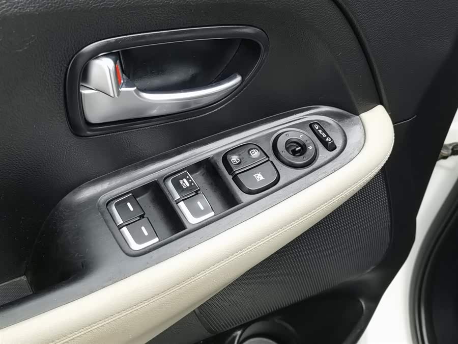 起亚 佳乐 2014 汽车图片 #10