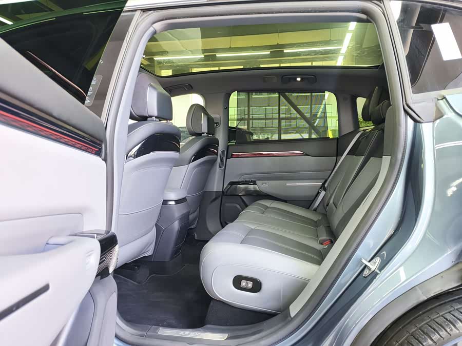 极氪 极氪7X 2024 汽车图片 #10