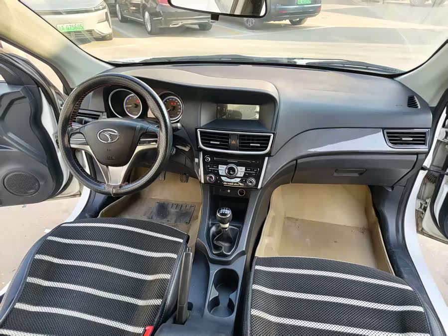 Soueast V5 Lingzhi 2014 car image #10