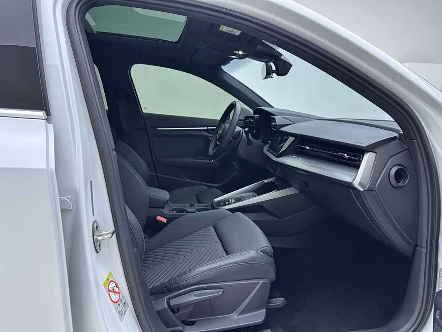 Audi A3 2021 car image #10