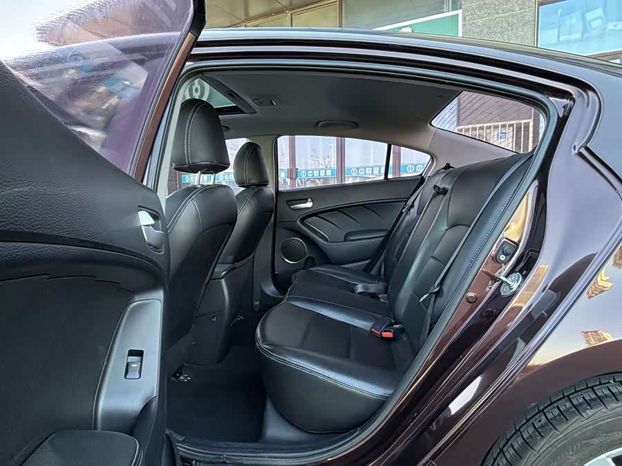 Kia K3 2015 #10 Kia K3 2015 car image #10