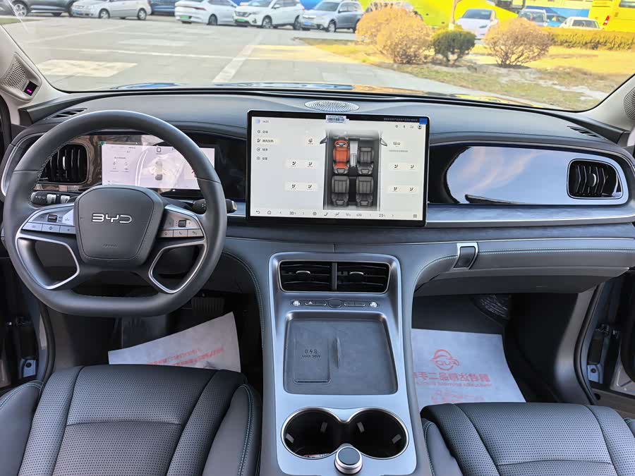 BYD Sea Lion 07 DM-i 2024 car image #10