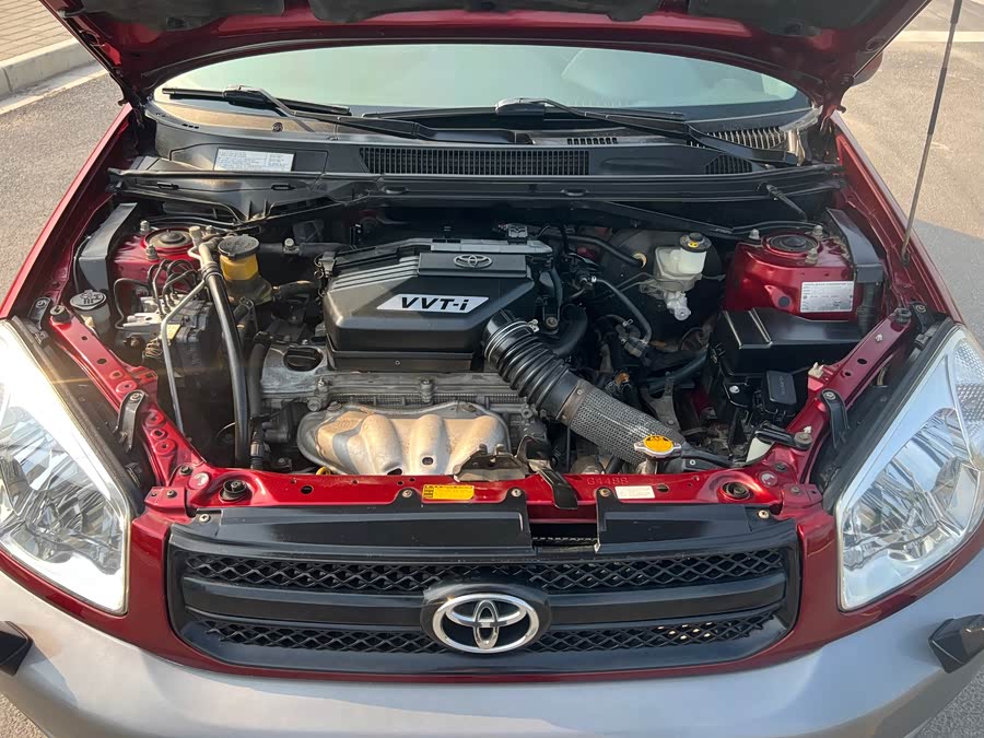 Toyota RAV4 (Imported) 2004 immagine di auto #10