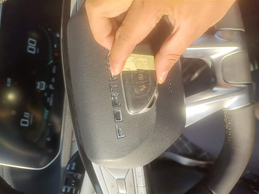 Forthing T5 EVO 2021 car image #10