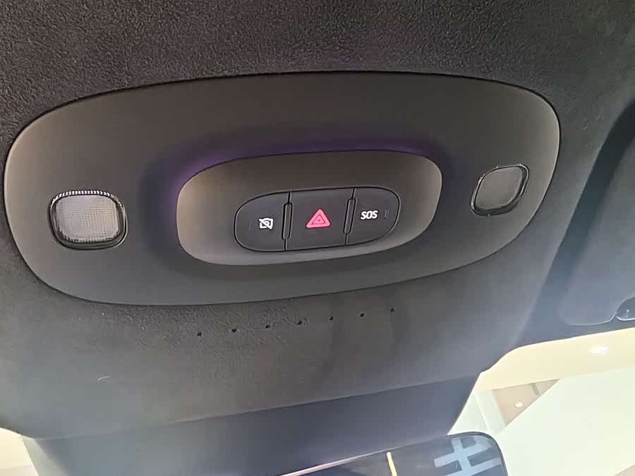 MI SU7 2024 car image #10
