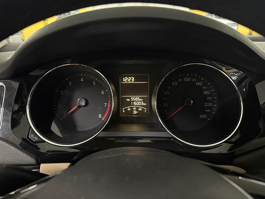 Volkswagen Sagitar 2015 imagen de coche #10