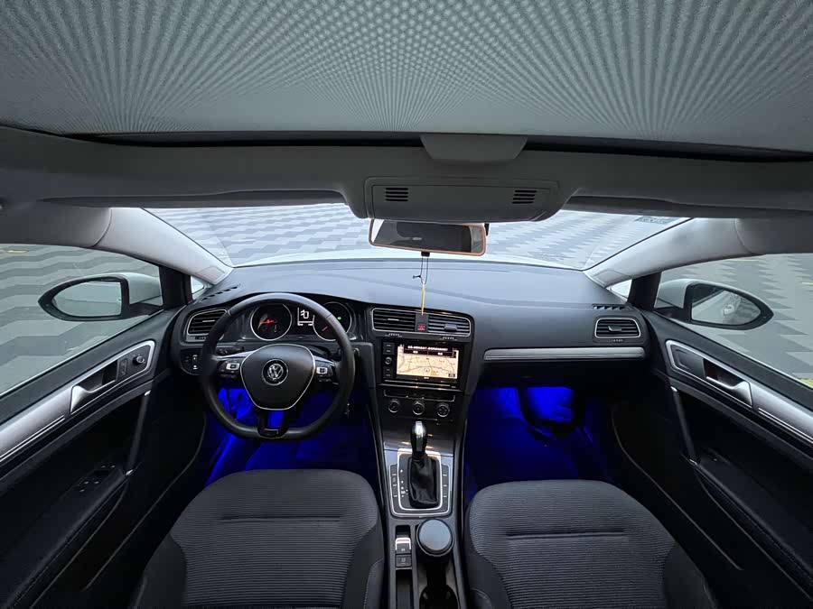 Volkswagen Golf 2020 #10 Volkswagen Golf 2020 изображение автомобиля #10