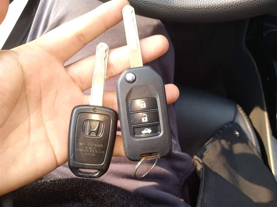 Honda Greiz 2015 car image #10