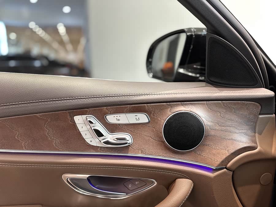 Mercedes-Benz E Class 2020 car image #10