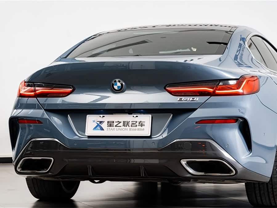 BMW 8 Series 2022 #10 BMW 8 Series 2022 car image #10