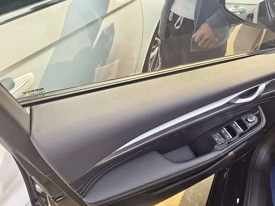 Preface 2022 immagine di auto #10