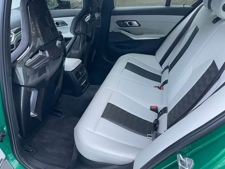 BMW M3 2024 imagem de carro #10