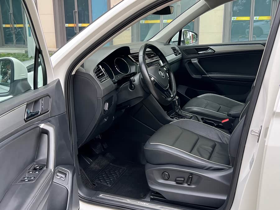 Volkswagen Tiguan L New Energy 2018 #10 Volkswagen Tiguan L New Energy 2018 image de voiture #10