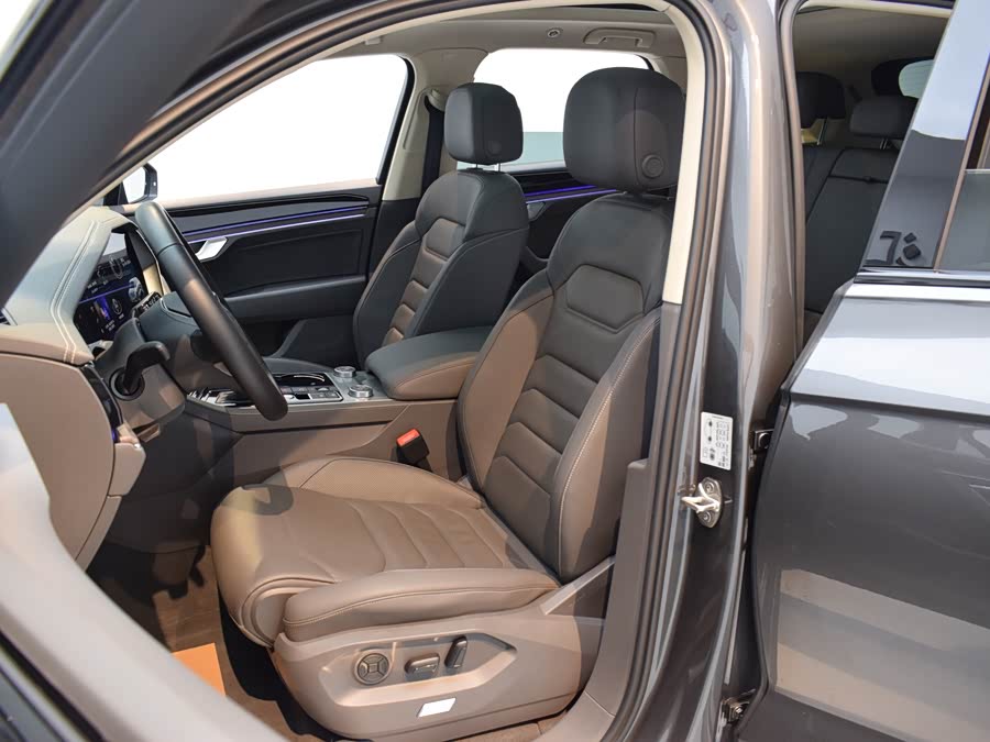 Volkswagen Touareg 2022 #10 Volkswagen Touareg 2022 car image #10