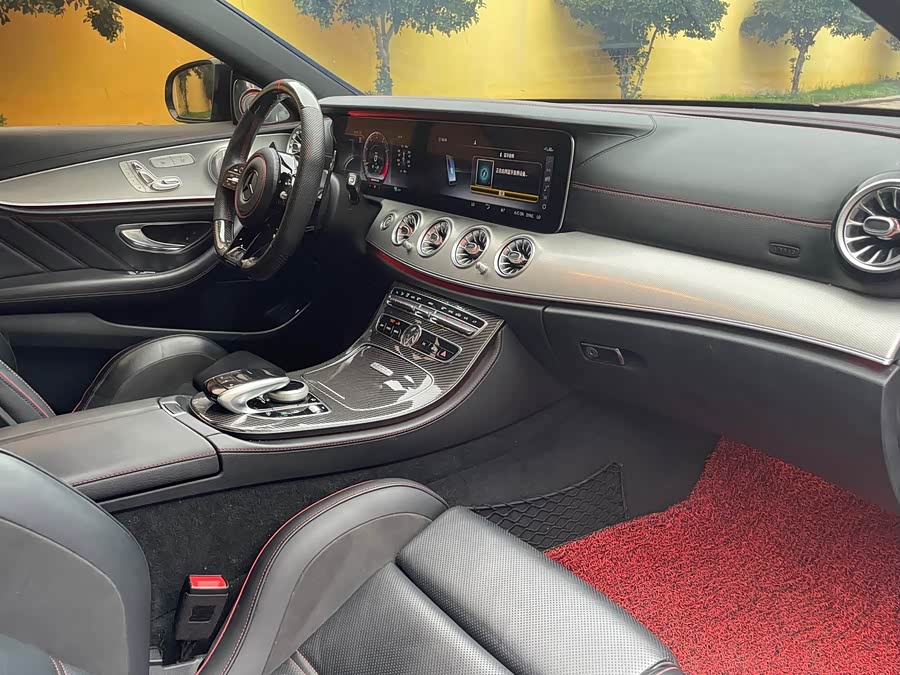 Mercedes-Benz E AMG 2018 immagine di auto #10