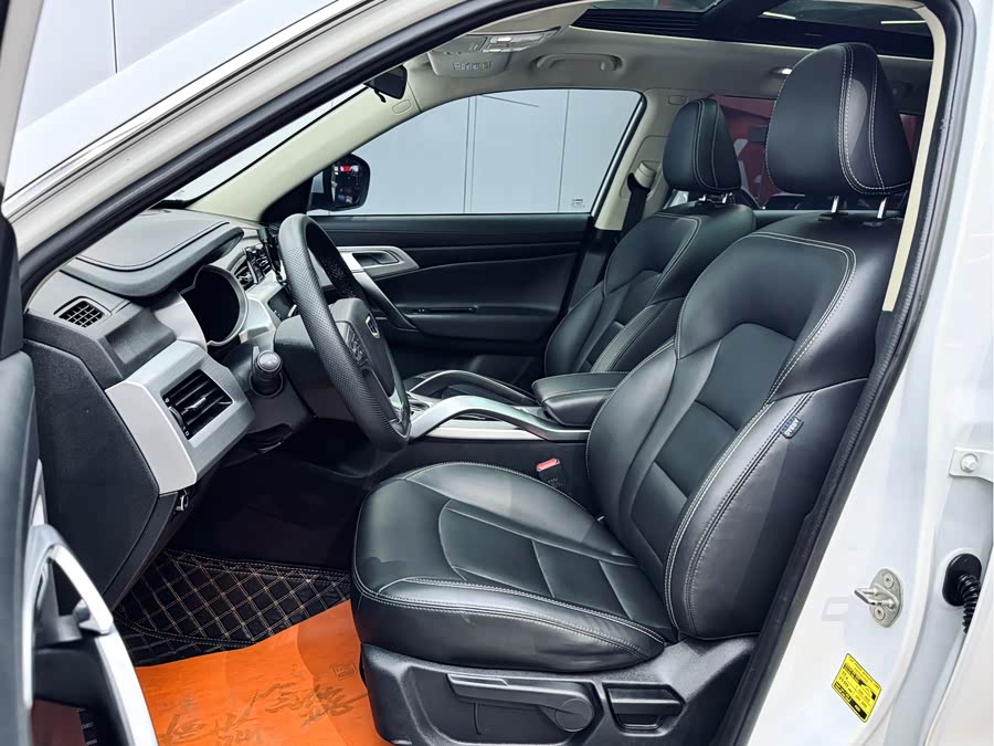 GEELY Boyue 2017 car image #10