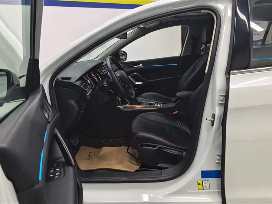 标致 标致408 2018 汽车图片 #10